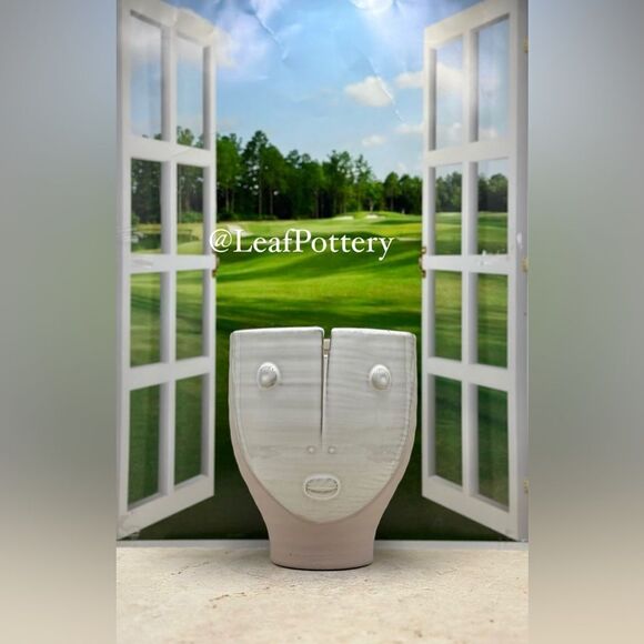 Rosie Robot White/Beige Ceramic Planter Pot without drainage hole - Picture 8 of 8